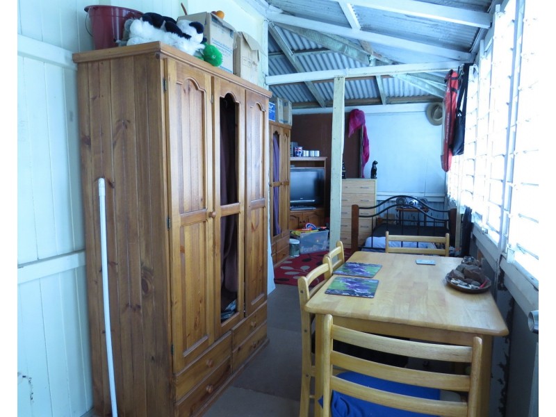 2 Belgravia Road, Bowen QLD 4805