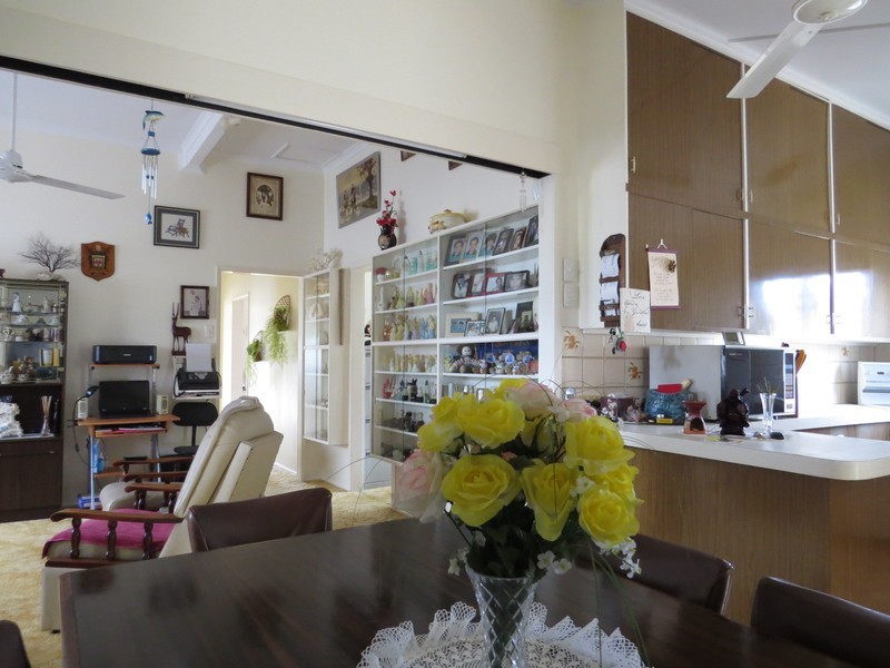 113 Powell Street, Bowen QLD 4805