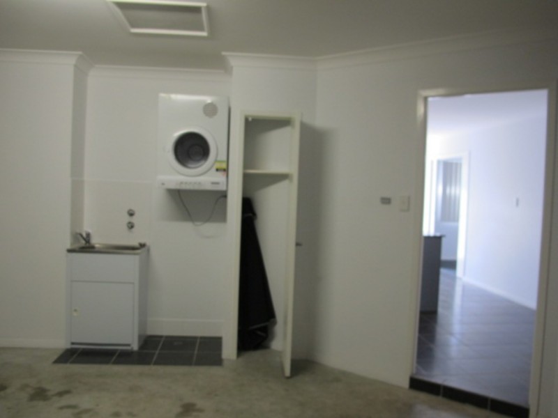 2/16 Williams Street, Bowen QLD 4805