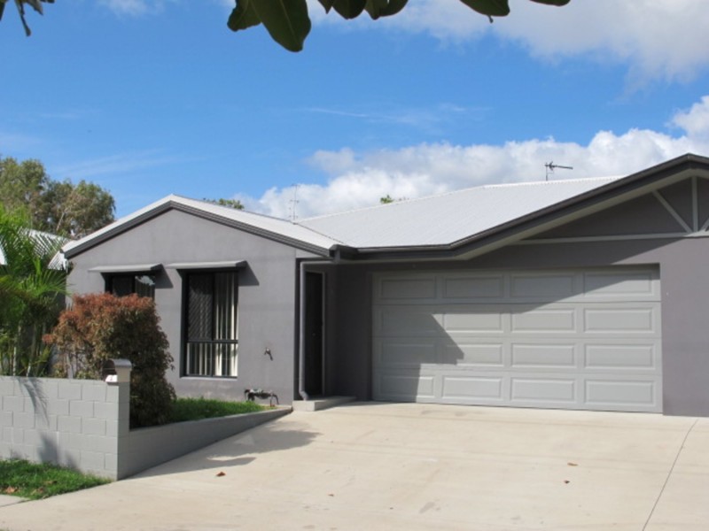 3/16 Williams Street, Bowen QLD 4805