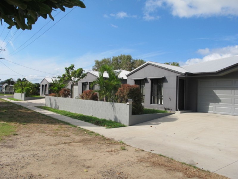 3/16 Williams Street, Bowen QLD 4805