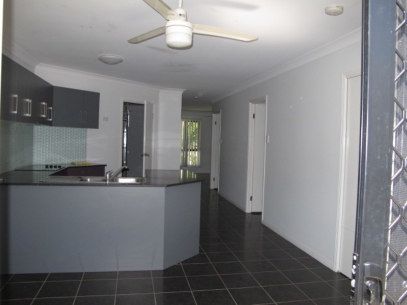 3/16 Williams Street, Bowen QLD 4805