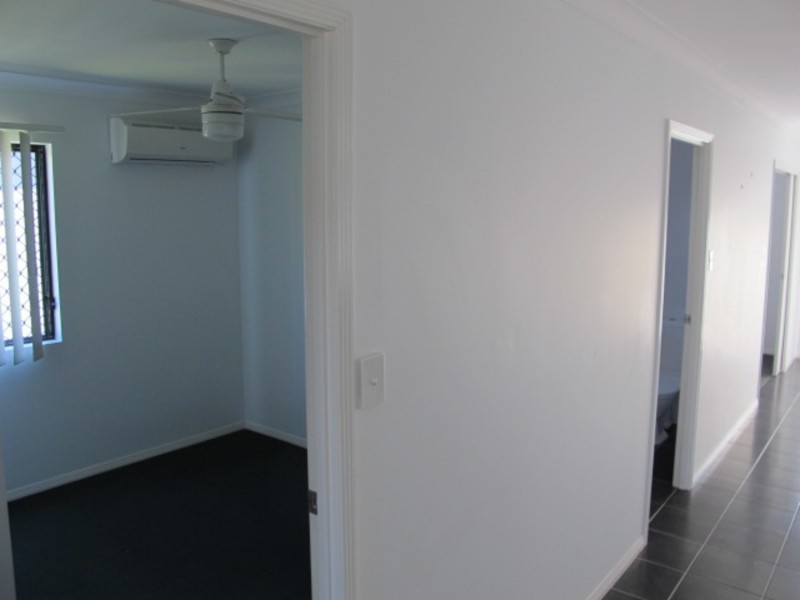 3/16 Williams Street, Bowen QLD 4805