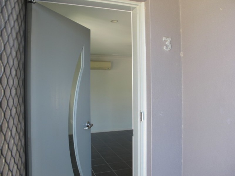 3/16 Williams Street, Bowen QLD 4805