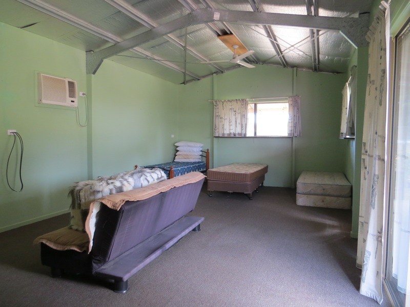 126 Herbert Street, Bowen QLD 4805