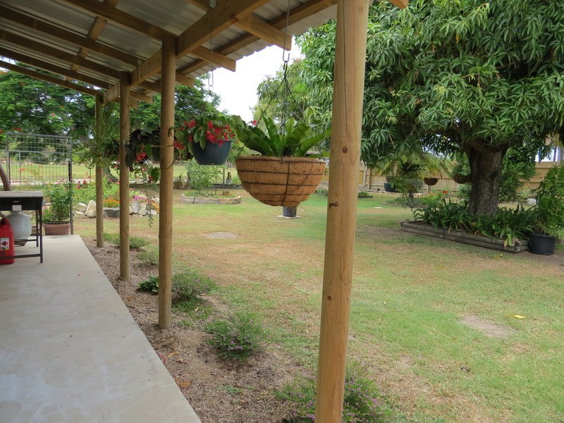 126 Herbert Street, Bowen QLD 4805