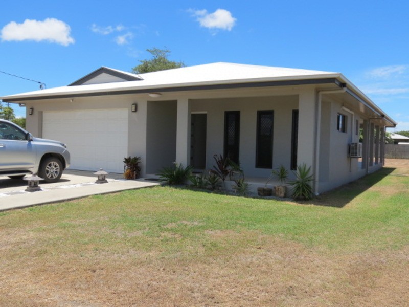 28 Skene Street, Bowen QLD 4805