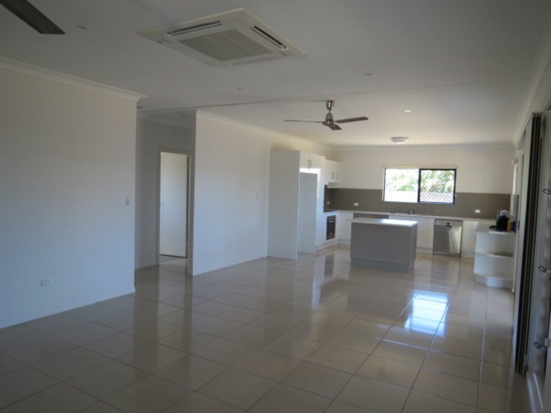 28 Skene Street, Bowen QLD 4805