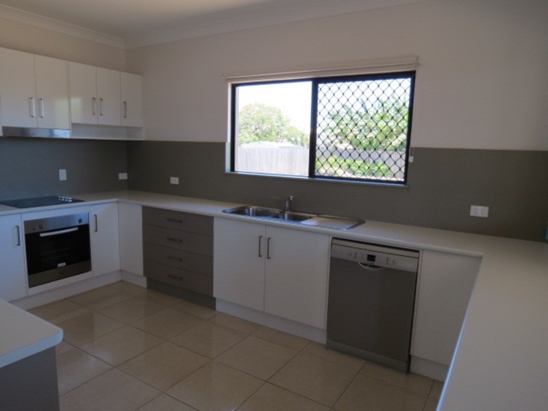 28 Skene Street, Bowen QLD 4805
