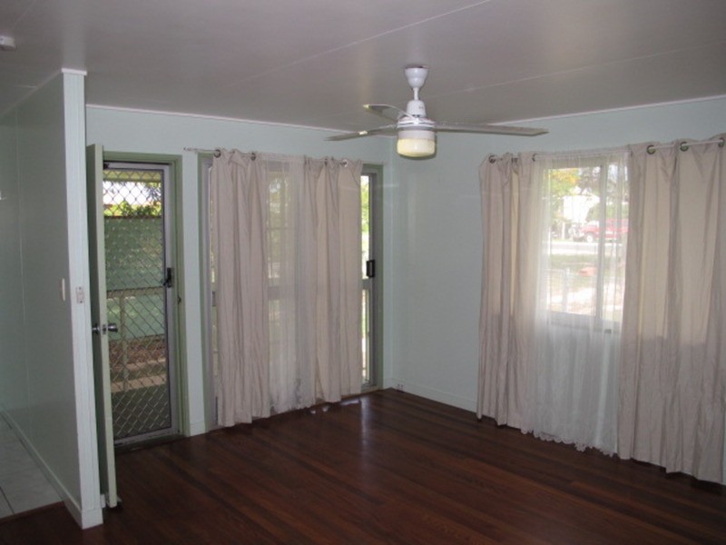 34 Thomas Street, Bowen QLD 4805