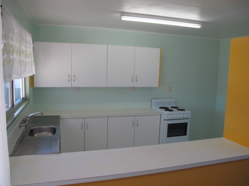 34 Thomas Street, Bowen QLD 4805