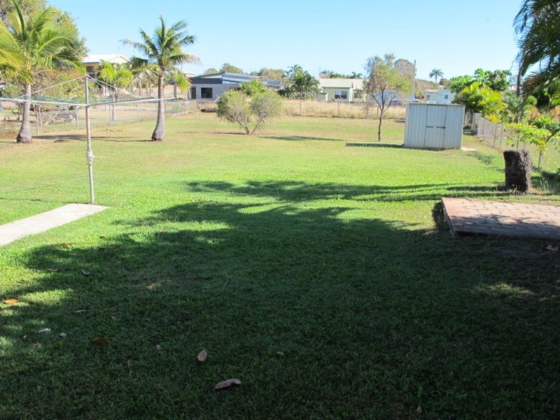 34 Thomas Street, Bowen QLD 4805