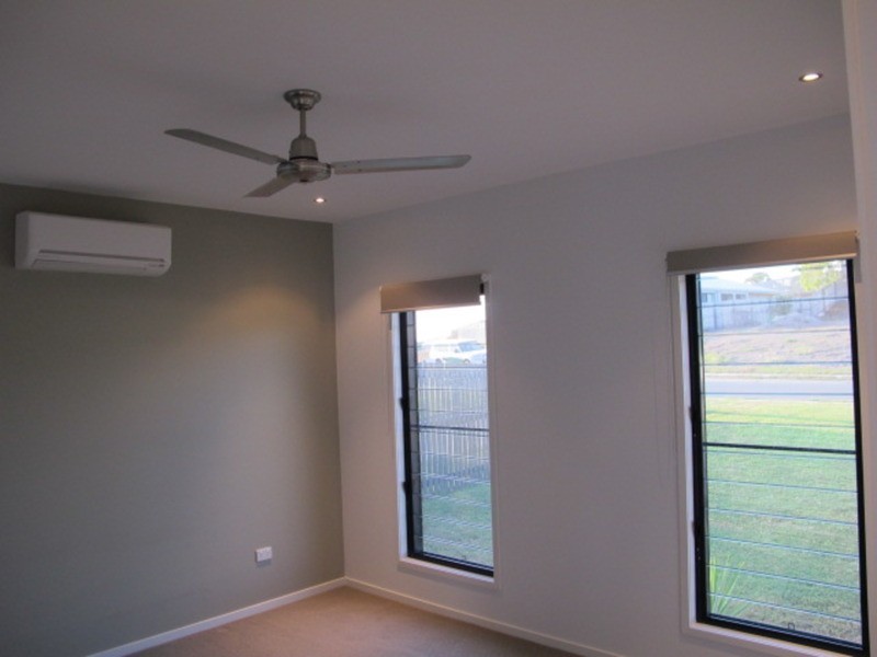 6 Silk Road, Bowen QLD 4805