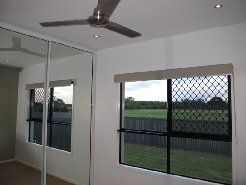 6 Silk Road, Bowen QLD 4805