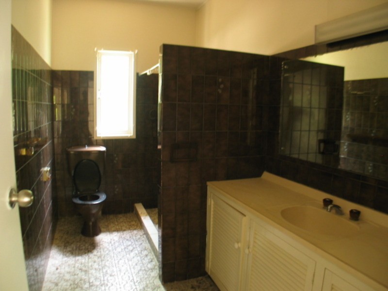 20 Murray Avenue, Bowen QLD 4805