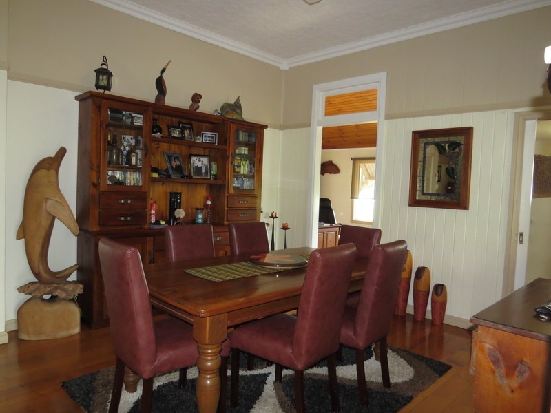 15 Poole Street, Bowen QLD 4805
