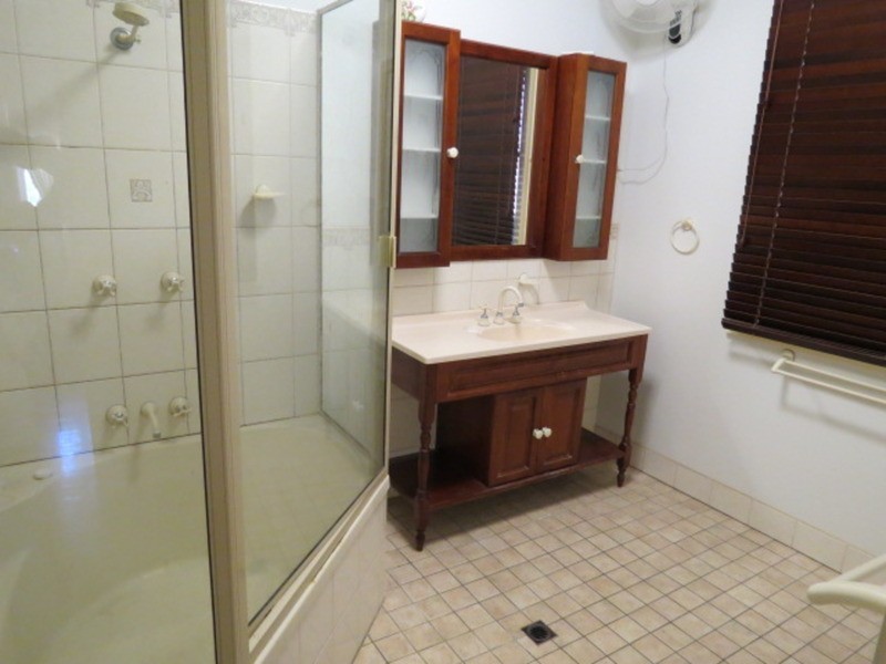 28 Powell Street, Bowen QLD 4805