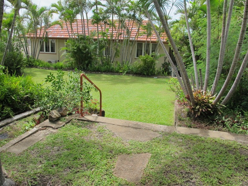 28 Powell Street, Bowen QLD 4805