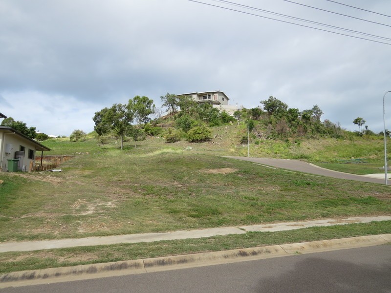 96 Leichhardt Street, Bowen QLD 4805