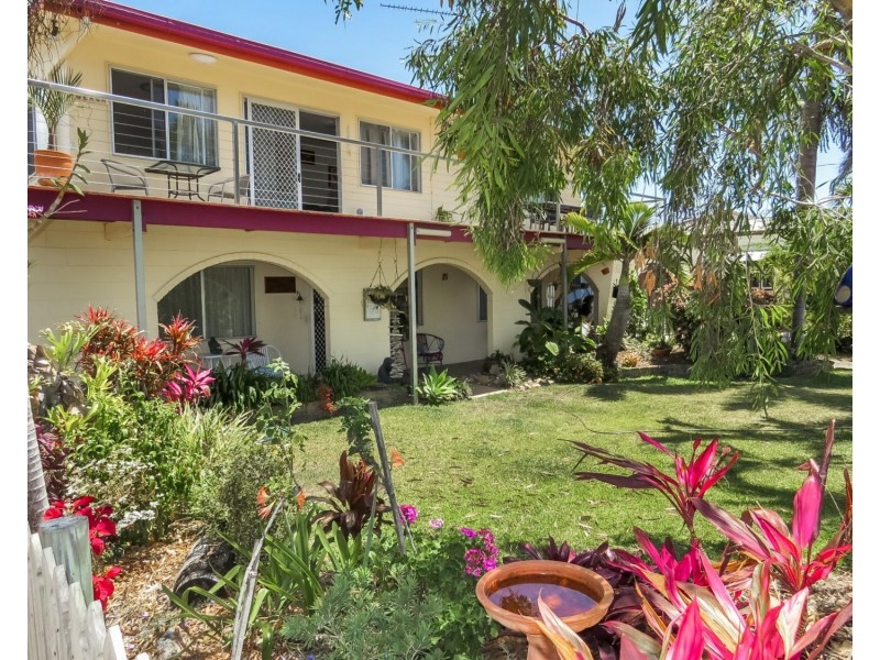 15 Gilbert Street, Bowen QLD 4805