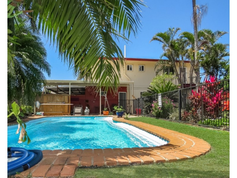 15 Gilbert Street, Bowen QLD 4805