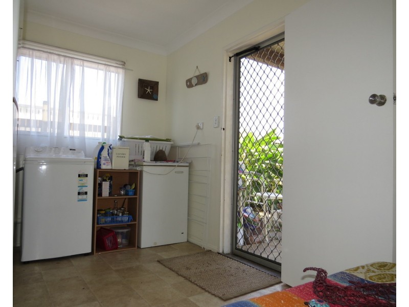 15 Gilbert Street, Bowen QLD 4805