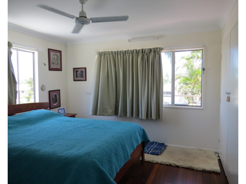 15 Gilbert Street, Bowen QLD 4805