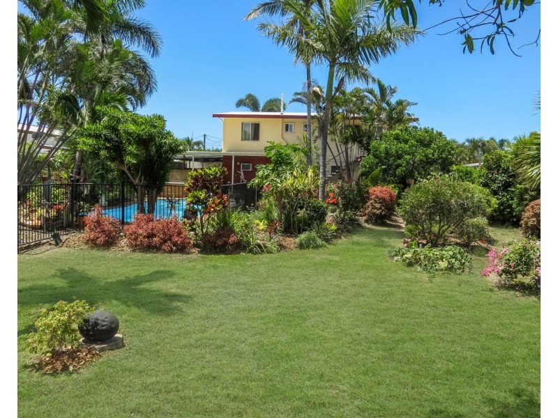 15 Gilbert Street, Bowen QLD 4805