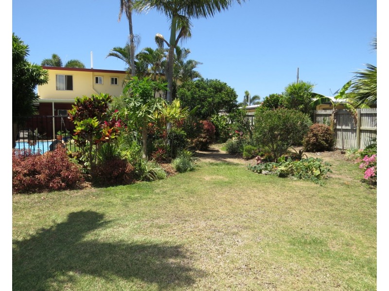 15 Gilbert Street, Bowen QLD 4805
