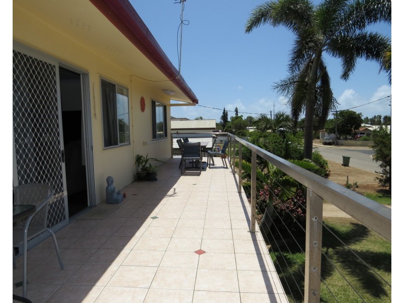 15 Gilbert Street, Bowen QLD 4805