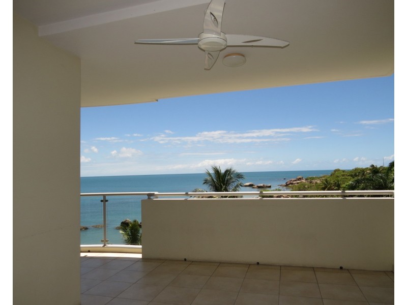 19/2b Horseshoe Bay Road, Bowen QLD 4805