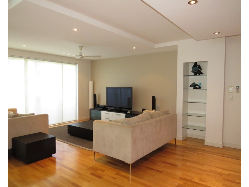 19/2b Horseshoe Bay Road, Bowen QLD 4805