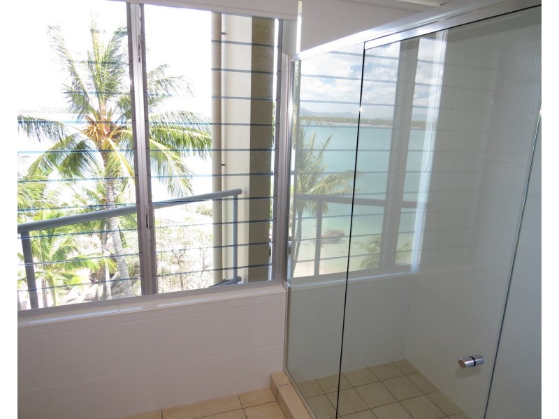 19/2b Horseshoe Bay Road, Bowen QLD 4805