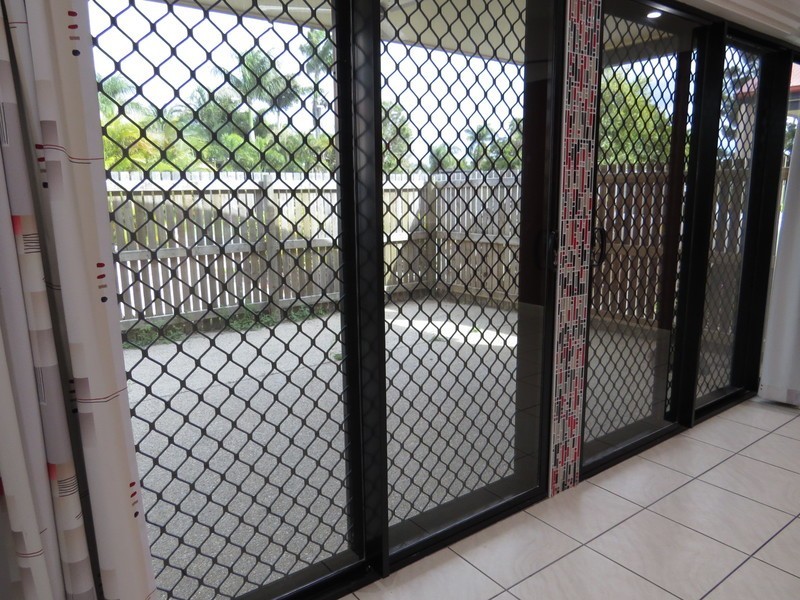 2/81 Tollington, Bowen QLD 4805