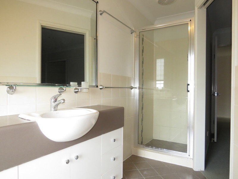 2/81 Tollington, Bowen QLD 4805