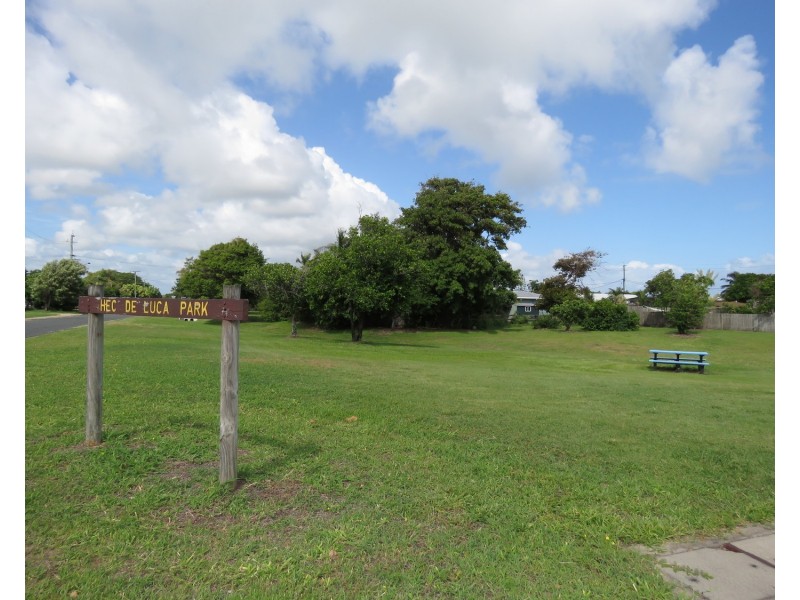 36  Gloucester Street, Bowen QLD 4805