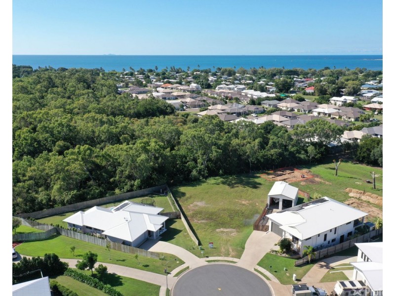 20 Silk Road, Bowen QLD 4805