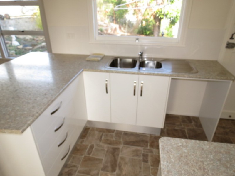 77 Livingstone Street, Bowen QLD 4805