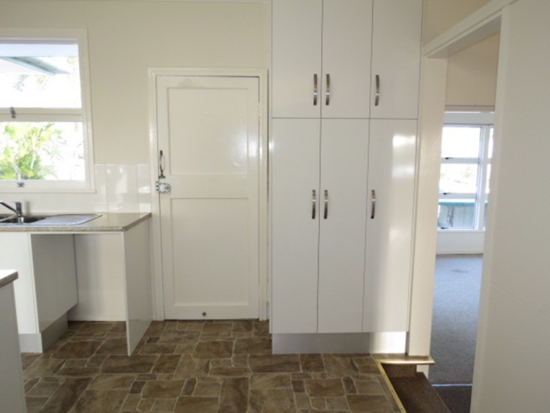 77 Livingstone Street, Bowen QLD 4805