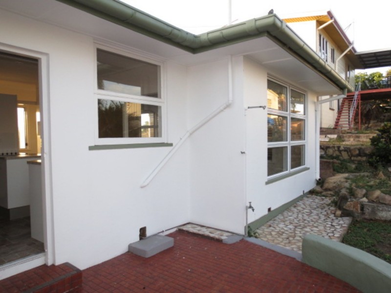 77 Livingstone Street, Bowen QLD 4805