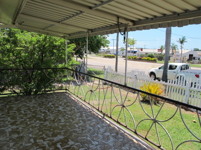 36 Gordon Street, Bowen QLD 4805