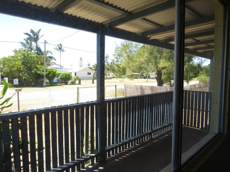 63 Whitsunday Street, Bowen QLD 4805