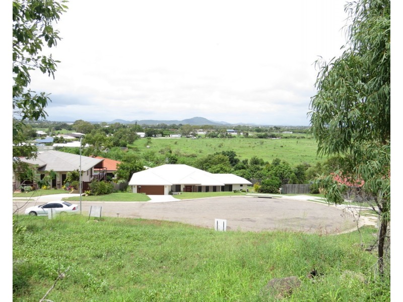 10 Craigie Court, Bowen QLD 4805