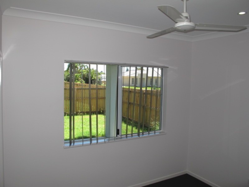 7 Eighth Close, Bowen QLD 4805