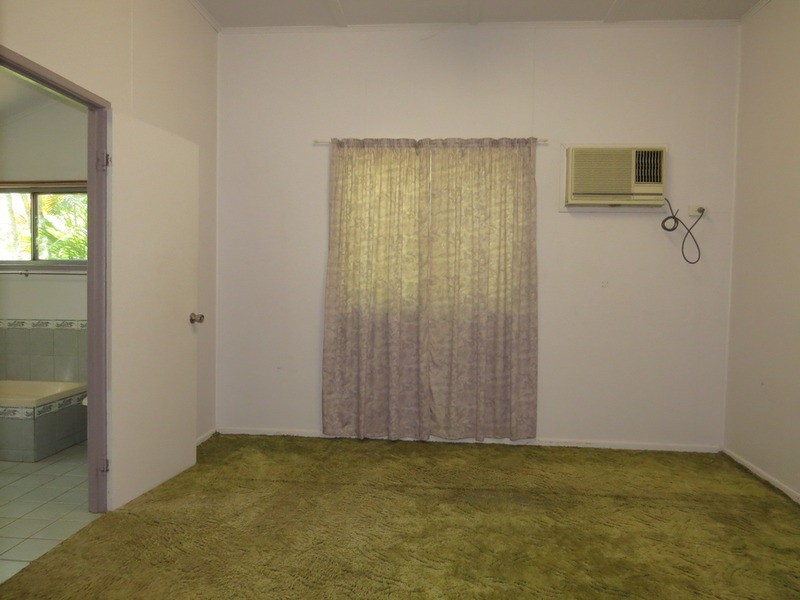75 Taloonda Road, Bowen QLD 4805