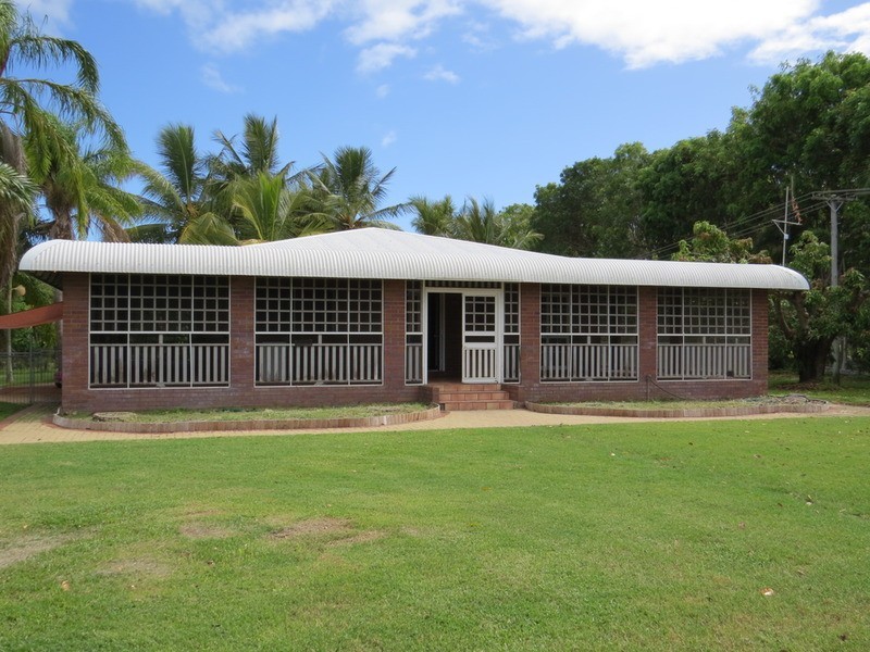 312 Richmond Road, Bowen QLD 4805