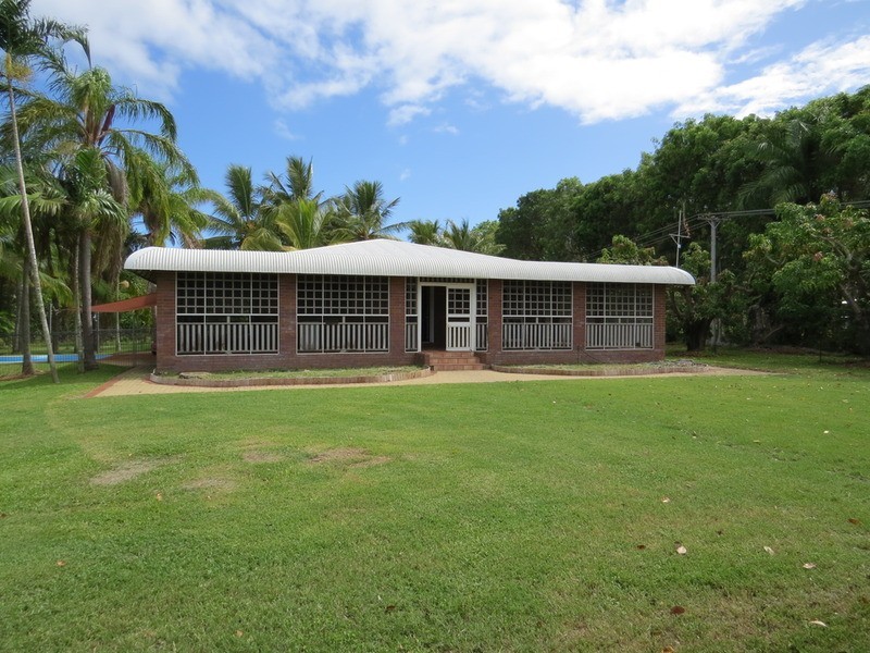 312 Richmond Road, Bowen QLD 4805