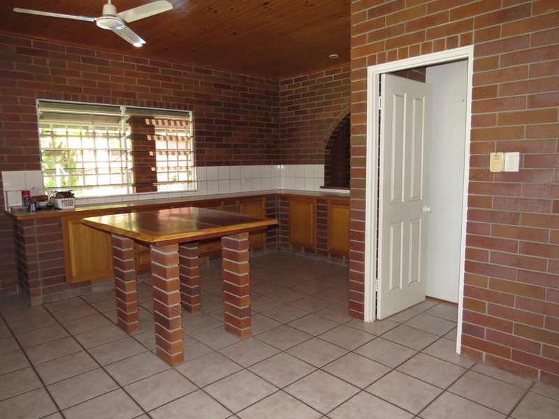 312 Richmond Road, Bowen QLD 4805