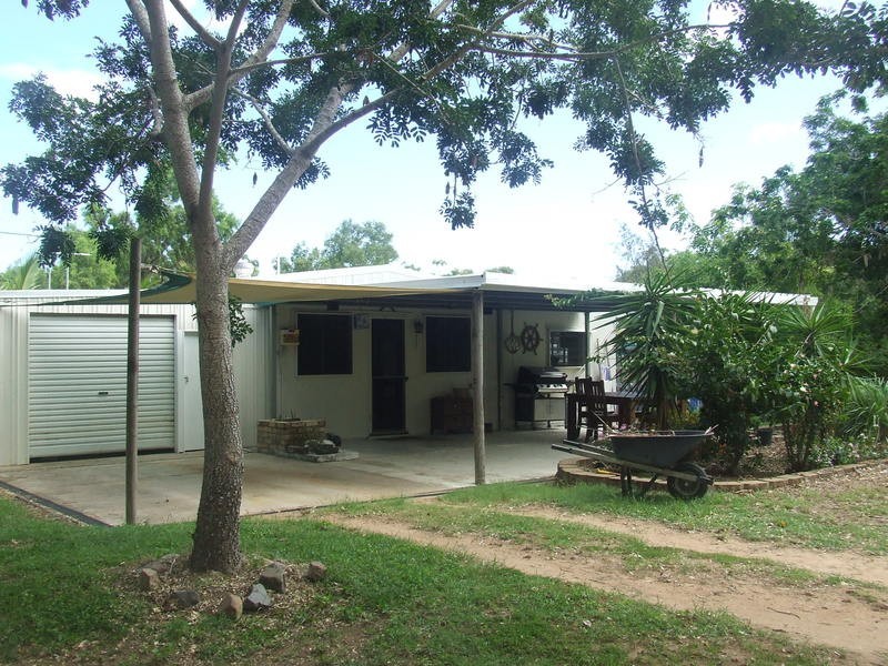 24  Africandar Road, Bowen QLD 4805