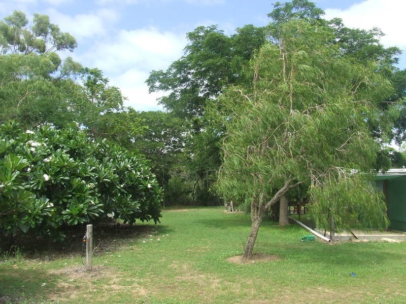 24  Africandar Road, Bowen QLD 4805